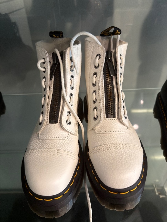 Dr. Martens Shoes - Dr. Martens Sinclair boot